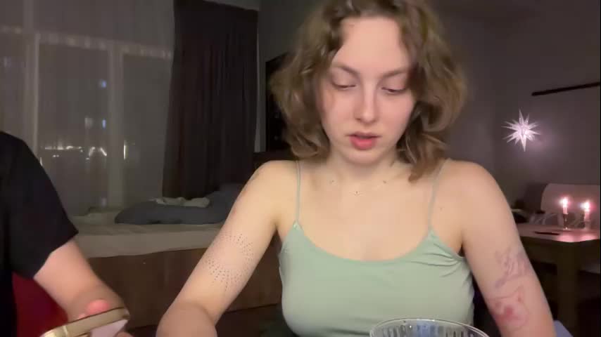Holydori Cam Show Recorded 2025-05-06