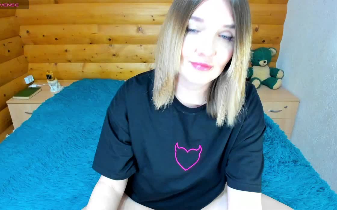 SexyFrau Cam Show Recorded 2025-05-06