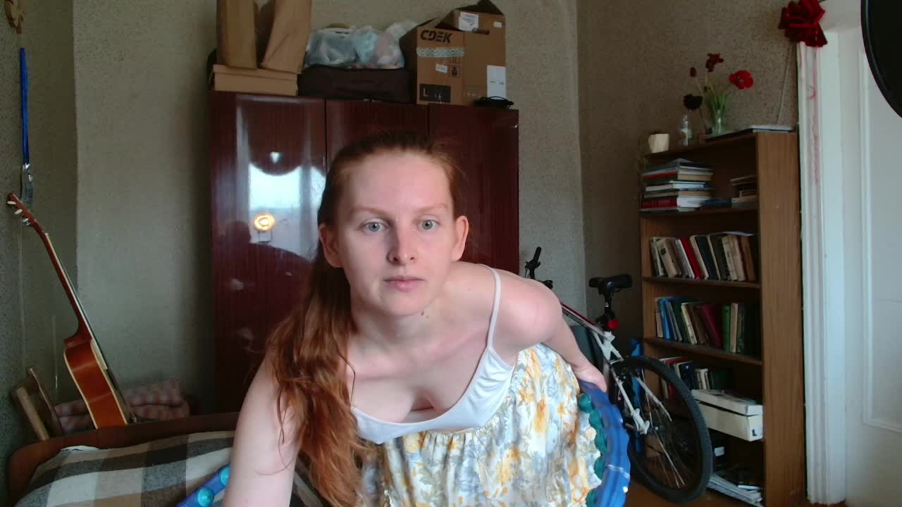 Sasha-zdes Cam Show Recorded 2025-05-06