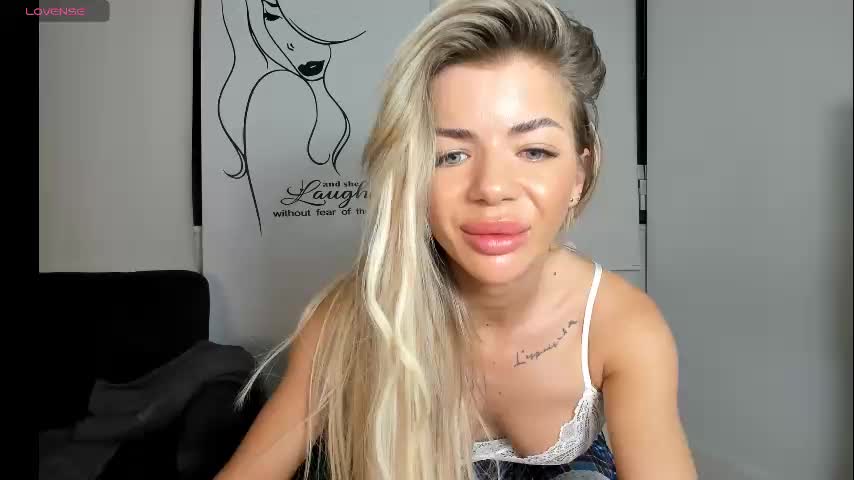 Senzual_naughtyx Cam Show Recorded 2025-05-06
