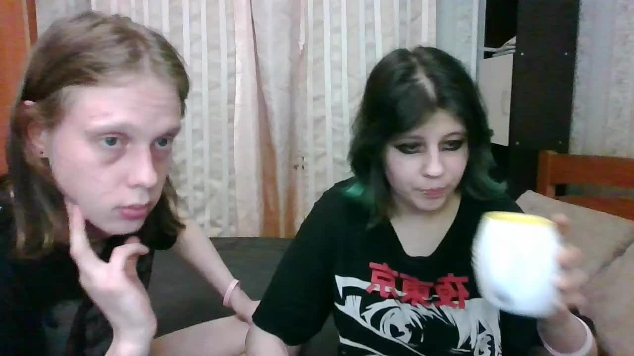 Crystal-Porn-Love Cam Show Recorded 2025-05-06