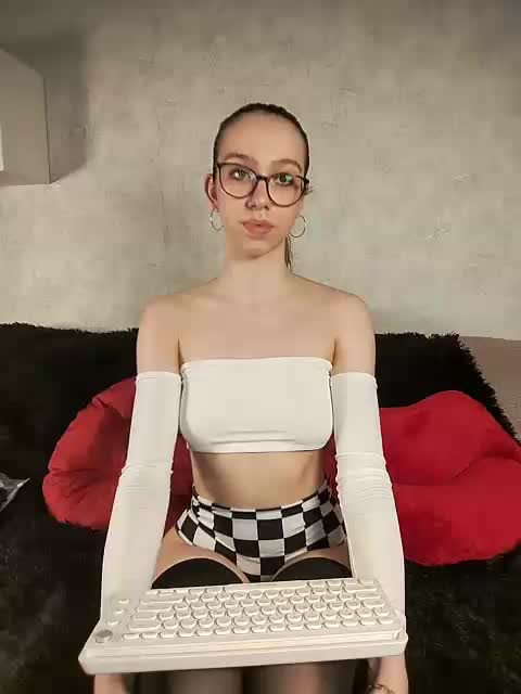 EvaAngel Cam Show Recorded 2025-05-06
