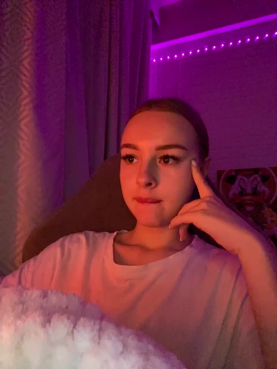 Nestyzz Cam Show Recorded 2025-05-06