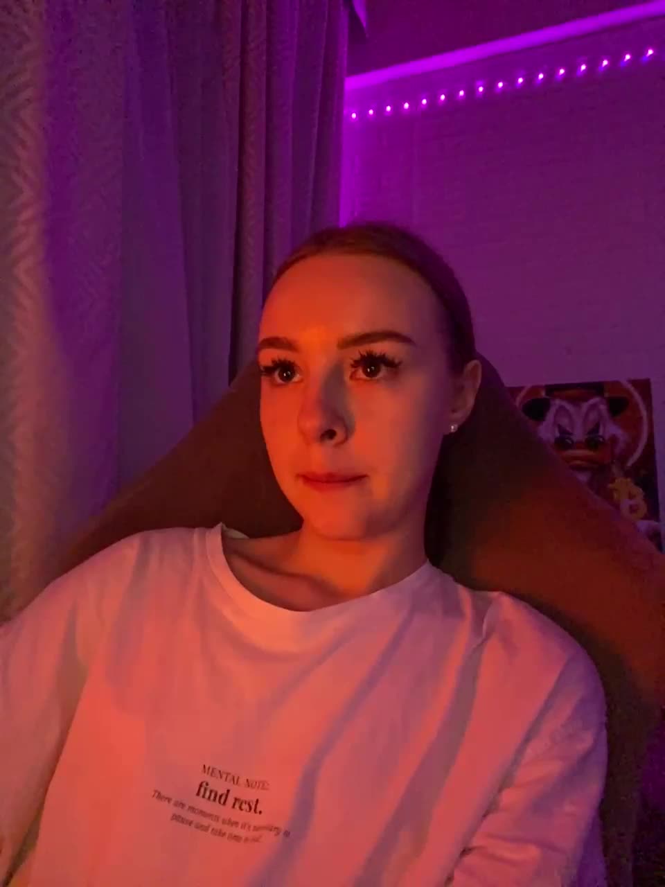 Nestyzz Cam Show Recorded 2025-05-06