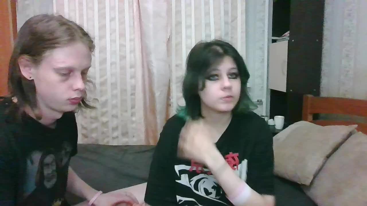Crystal-Porn-Love Cam Show Recorded 2025-05-06