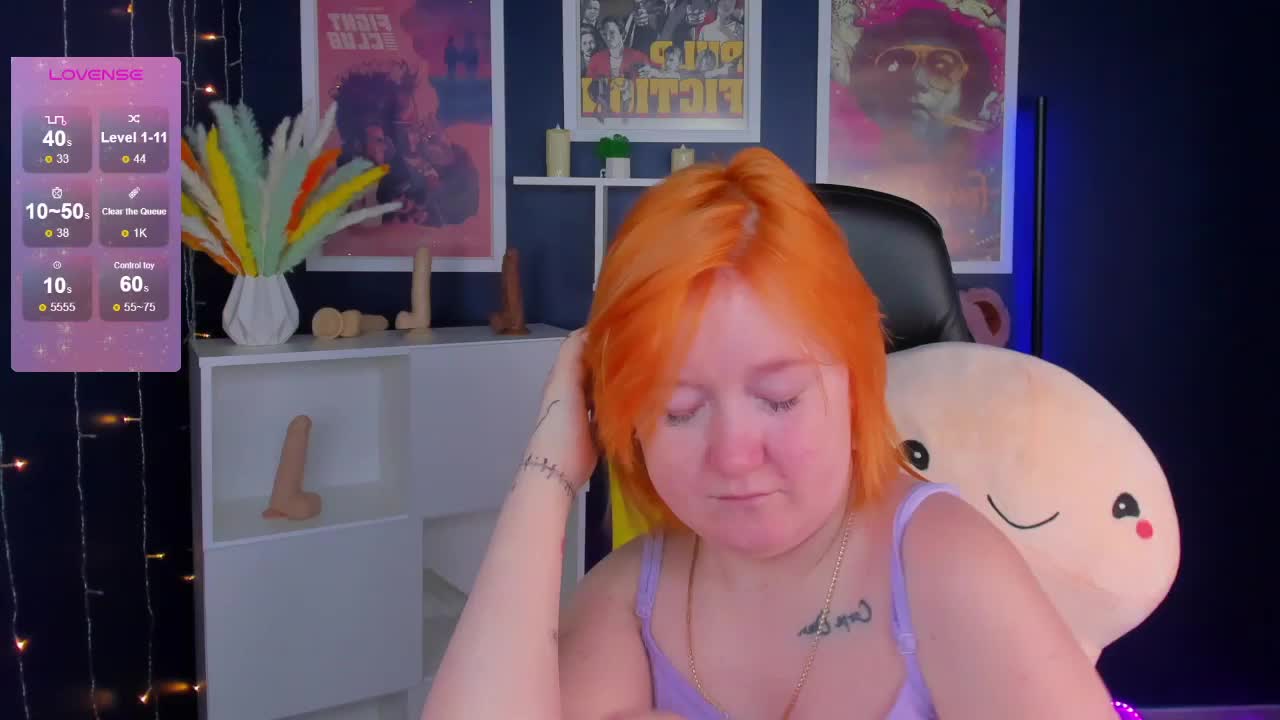 Sara-Moor Cam Show Recorded 2025-05-06