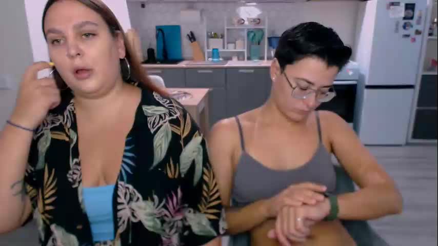 Chloe_x_ Cam Show Recorded 2025-05-06