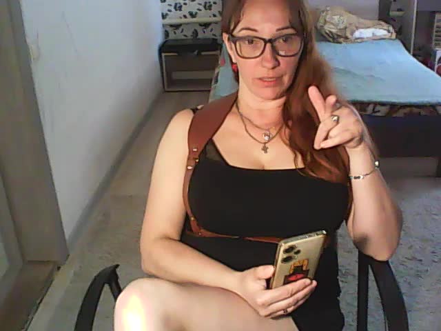 MissieLorrie Cam Show Recorded 2025-05-06