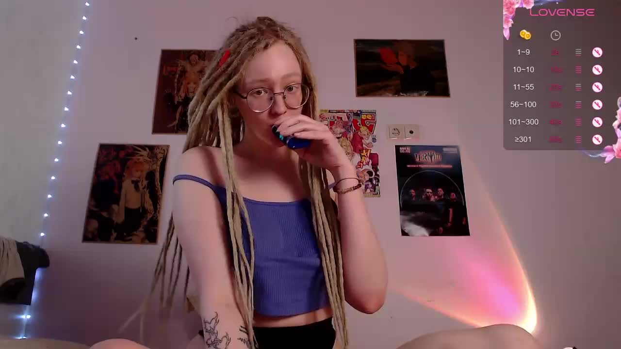 Kittenmeew Cam Show Recorded 2025-05-06