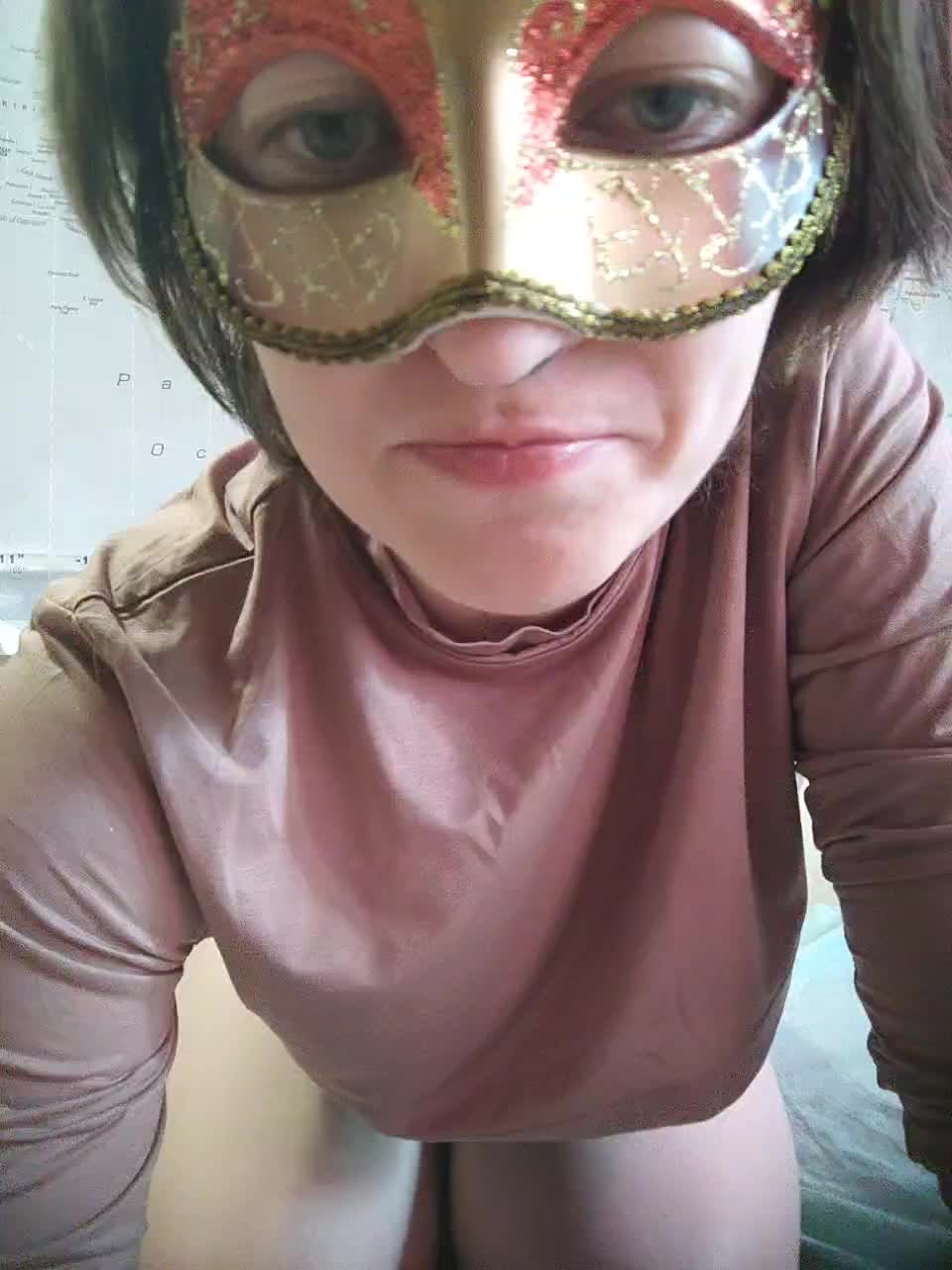 Lea7neco Cam Show Recorded 2025-05-06
