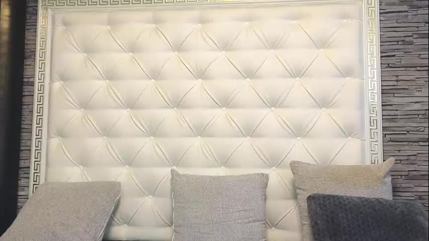 Rosevanessa Cam Show Recorded 2025-05-06