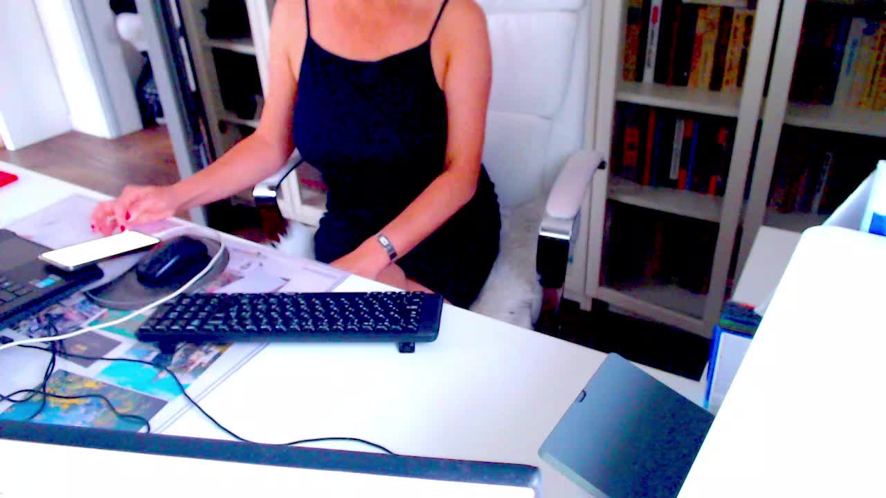 _Angelina_ Cam Show Recorded 2025-05-06
