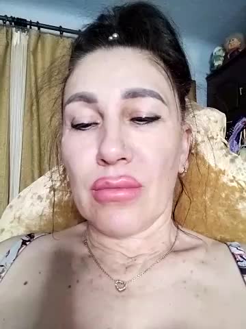 Lindaledi2 Cam Show Recorded 2025-05-07