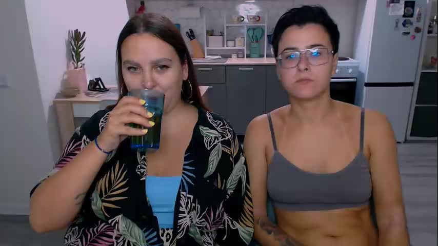 Chloe_x_ Cam Show Recorded 2025-05-07