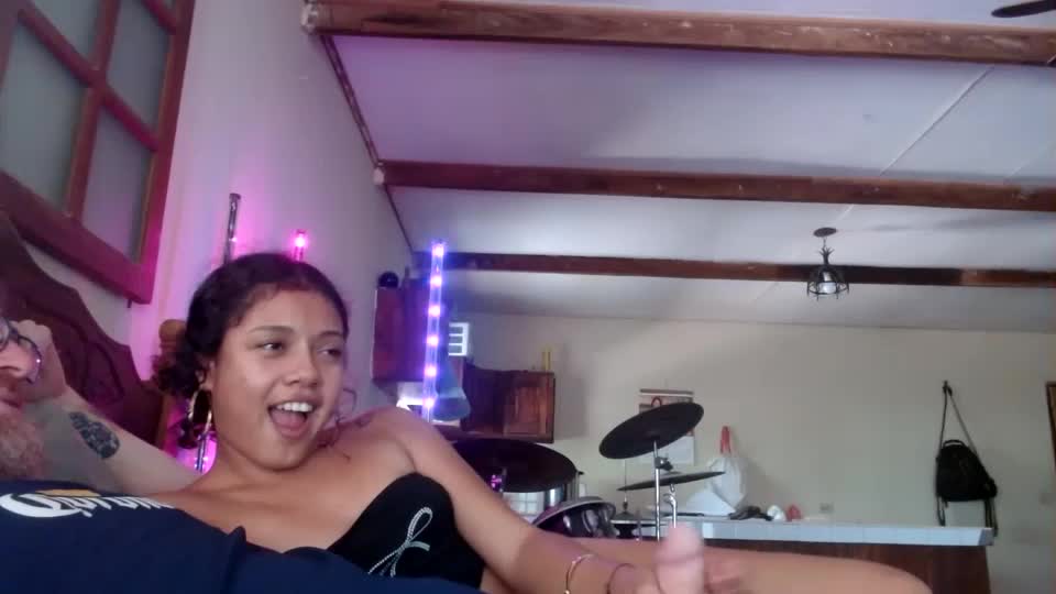Moonroxxx Cam Show Recorded 2025-05-07