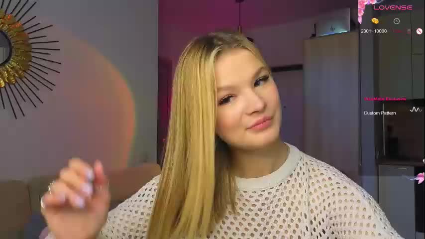 Lovely_babyy Cam Show Recorded 2025-05-07