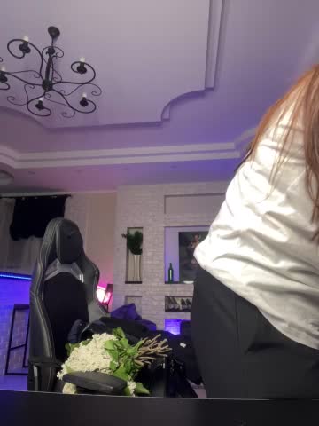 LisaElfy Cam Show Recorded 2025-05-07