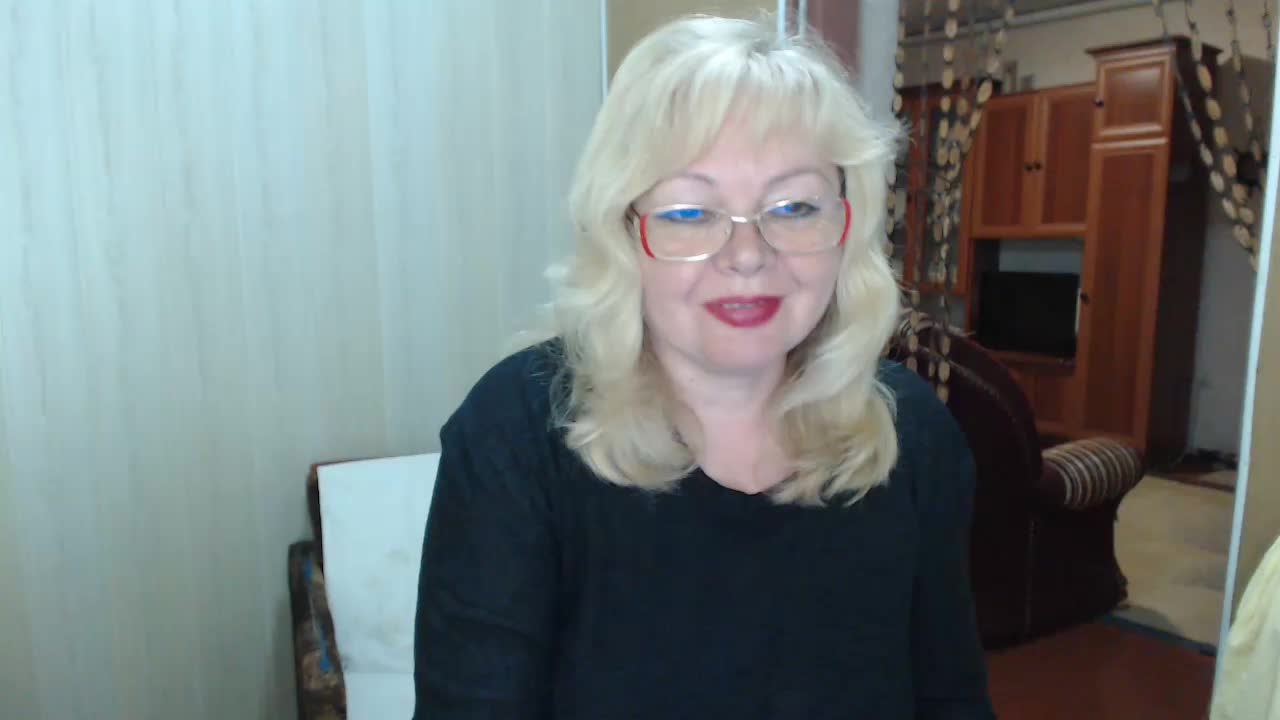 EvelynLoveShy Cam Show Recorded 2025-05-07
