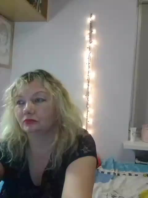 LucyAlexis Cam Show Recorded 2025-05-07