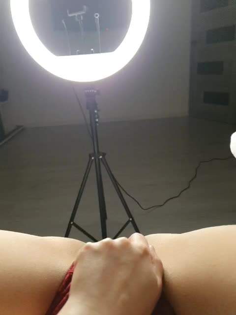 ByeMikki1 Cam Show Recorded 2025-05-07