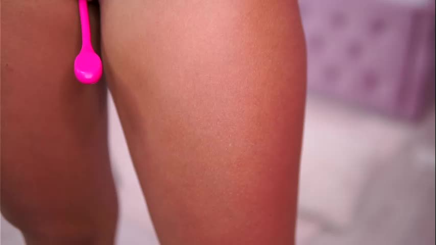Ashleysinnx Cam Show Recorded 2025-05-07