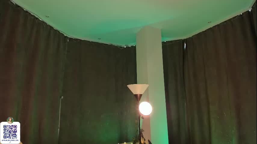 Elizabethandersen Cam Show Recorded 2025-05-07