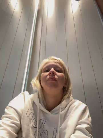 LikaCat Cam Show Recorded 2025-05-07