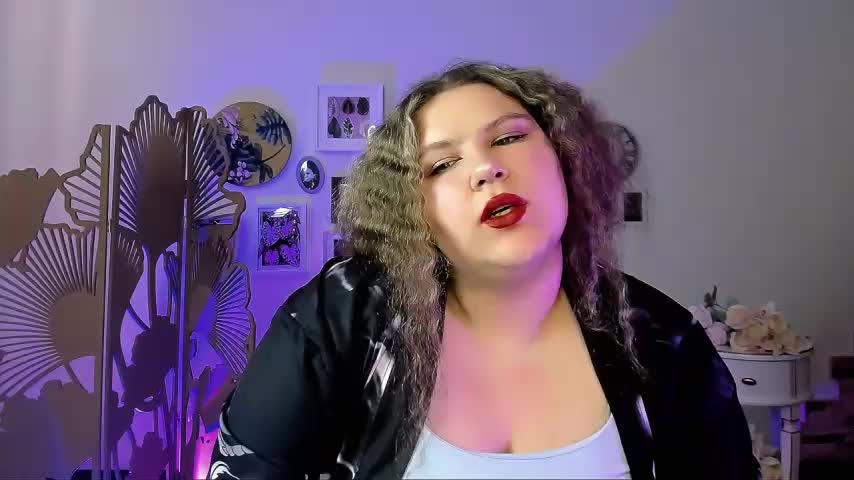 FlorenceAnderson Cam Show Recorded 2025-05-07