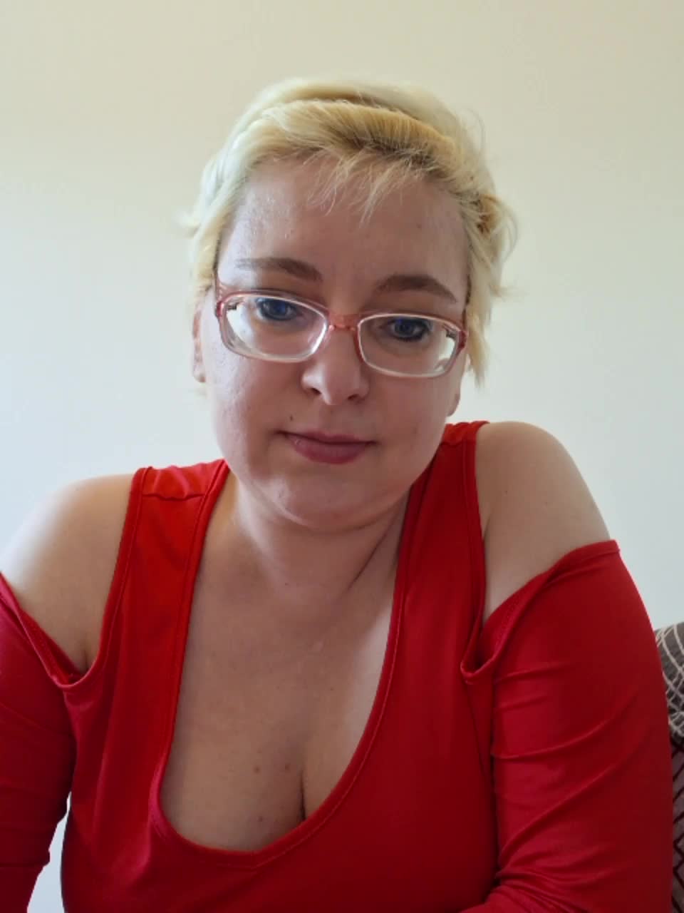 LeonaSplash Cam Show Recorded 2025-05-08