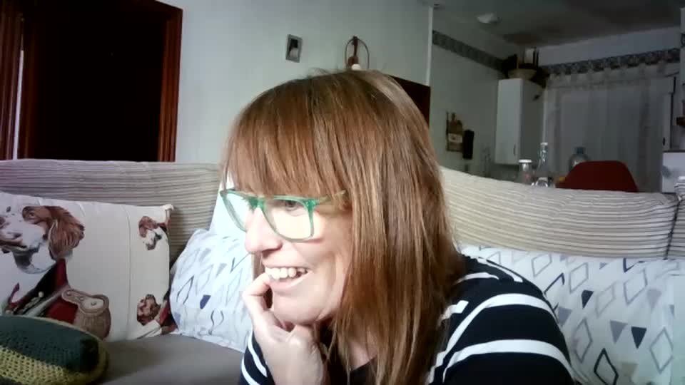 Lolahueso Cam Show Recorded 2025-05-08