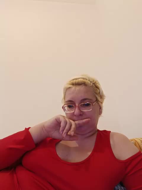 LeonaSplash Cam Show Recorded 2025-05-08
