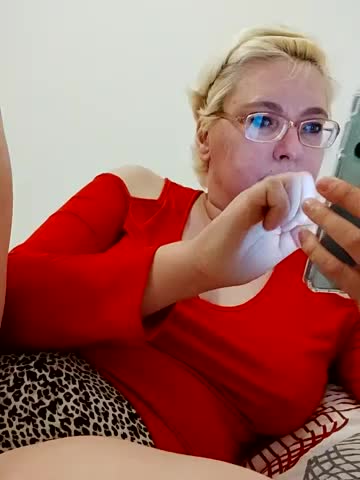 LeonaCrystal Cam Show Recorded 2025-05-08