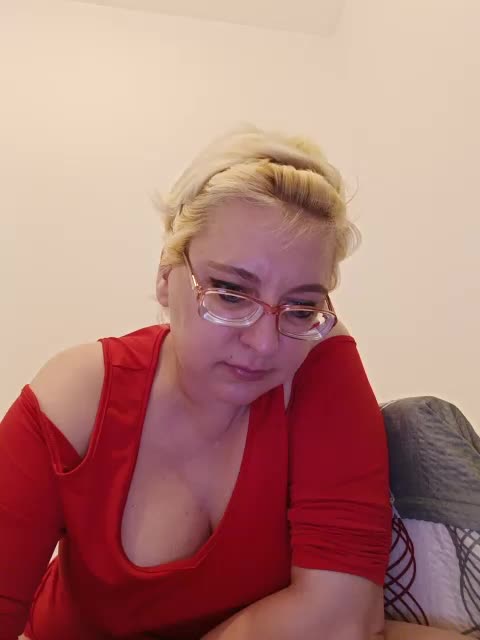 LeonaSplash Cam Show Recorded 2025-05-08