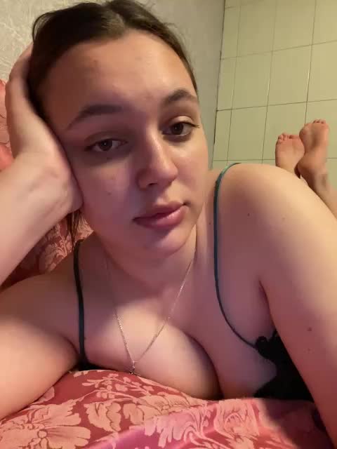 Lilliangelmoon Cam Show Recorded 2025-05-08