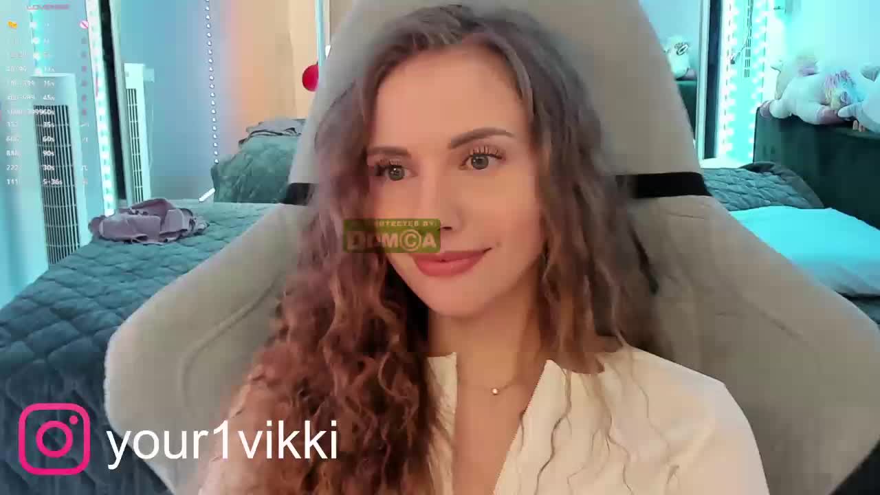 VikkiExtraCheese Cam Show Recorded 2025-05-08