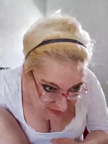 LeonaCrystal Cam Show Recorded 2025-05-08