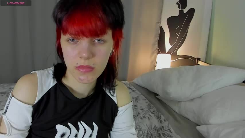 Rene_Yolker Cam Show Recorded 2025-05-08