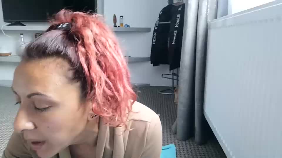 Crazybrenda89 Cam Show Recorded 2025-05-08