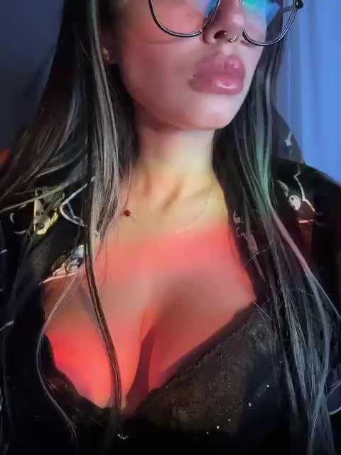 LeCriss Cam Show Recorded 2025-05-09