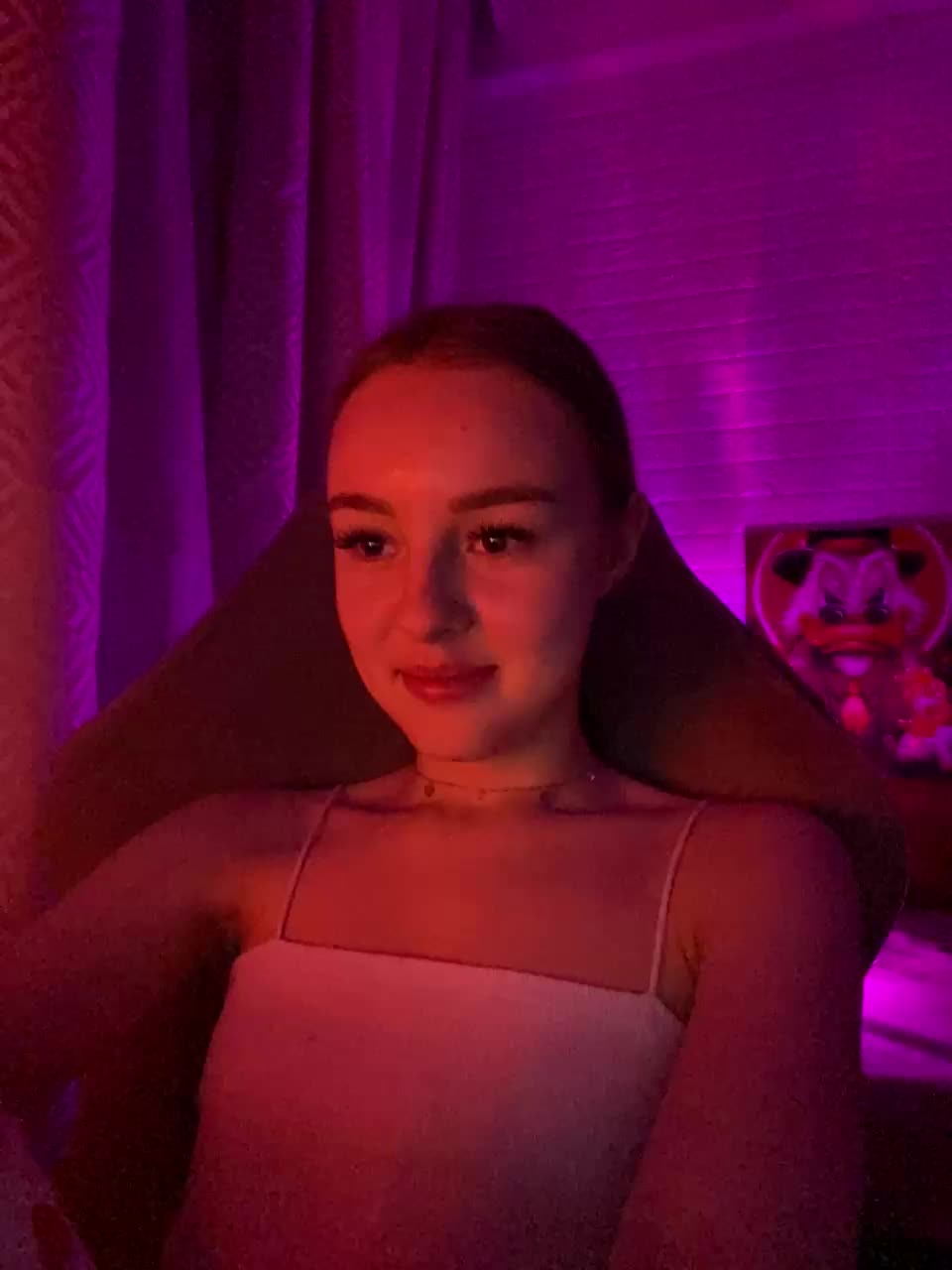 Nestyzz Cam Show Recorded 2025-05-09