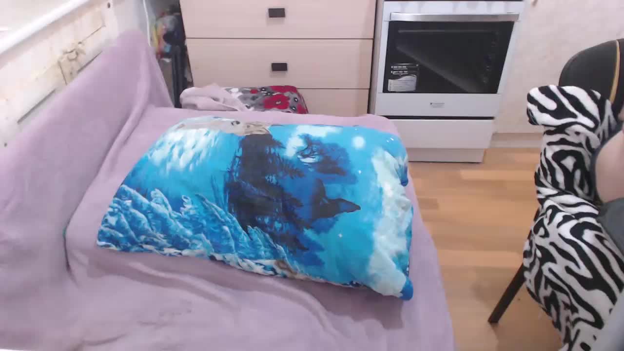 Milana_sexwife Cam Show Recorded 2025-05-09