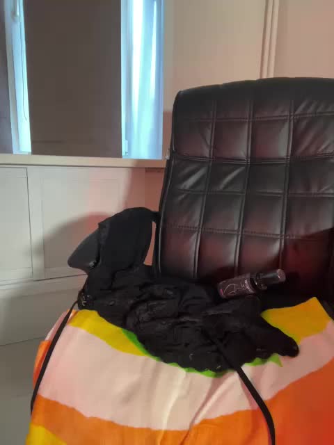 DarKSBunnYS Cam Show Recorded 2025-05-09