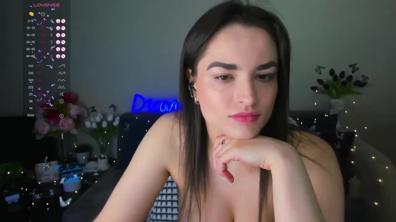 Camilla-One Cam Show Recorded 2025-05-09