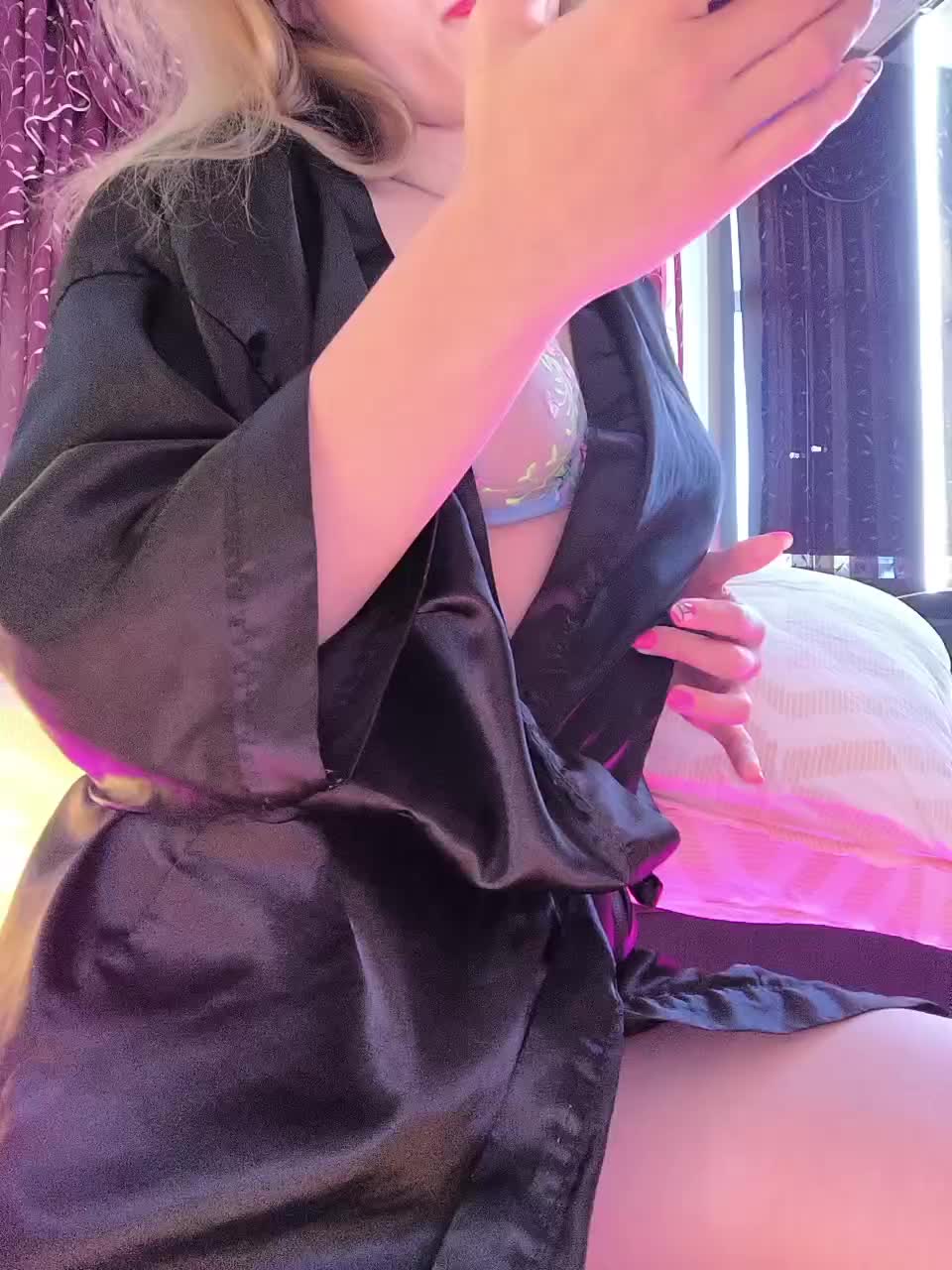 Kityteen Cam Show Recorded 2025-05-09