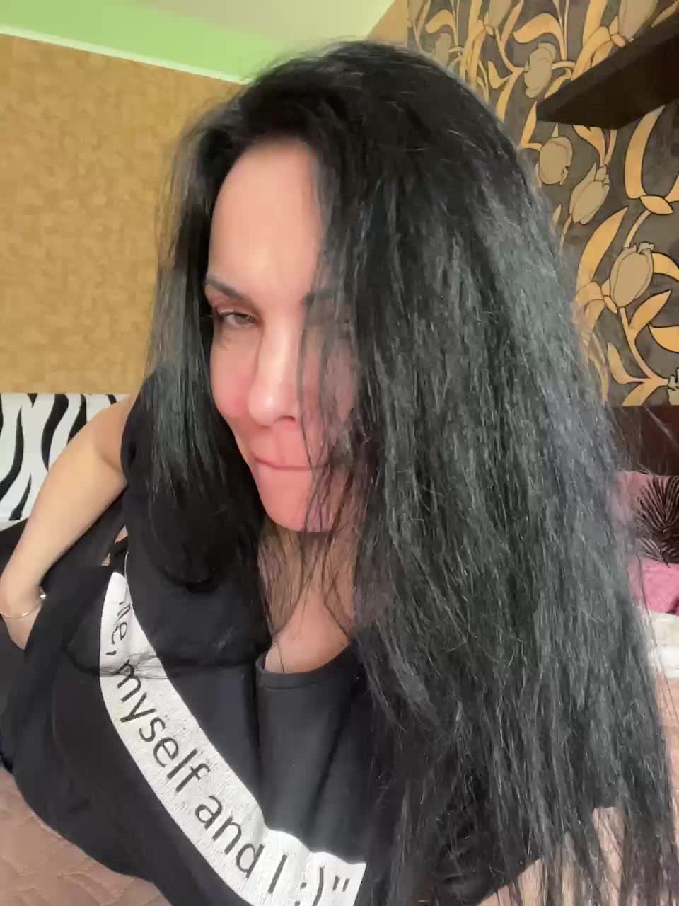 LouiseJenkin Cam Show Recorded 2025-05-10
