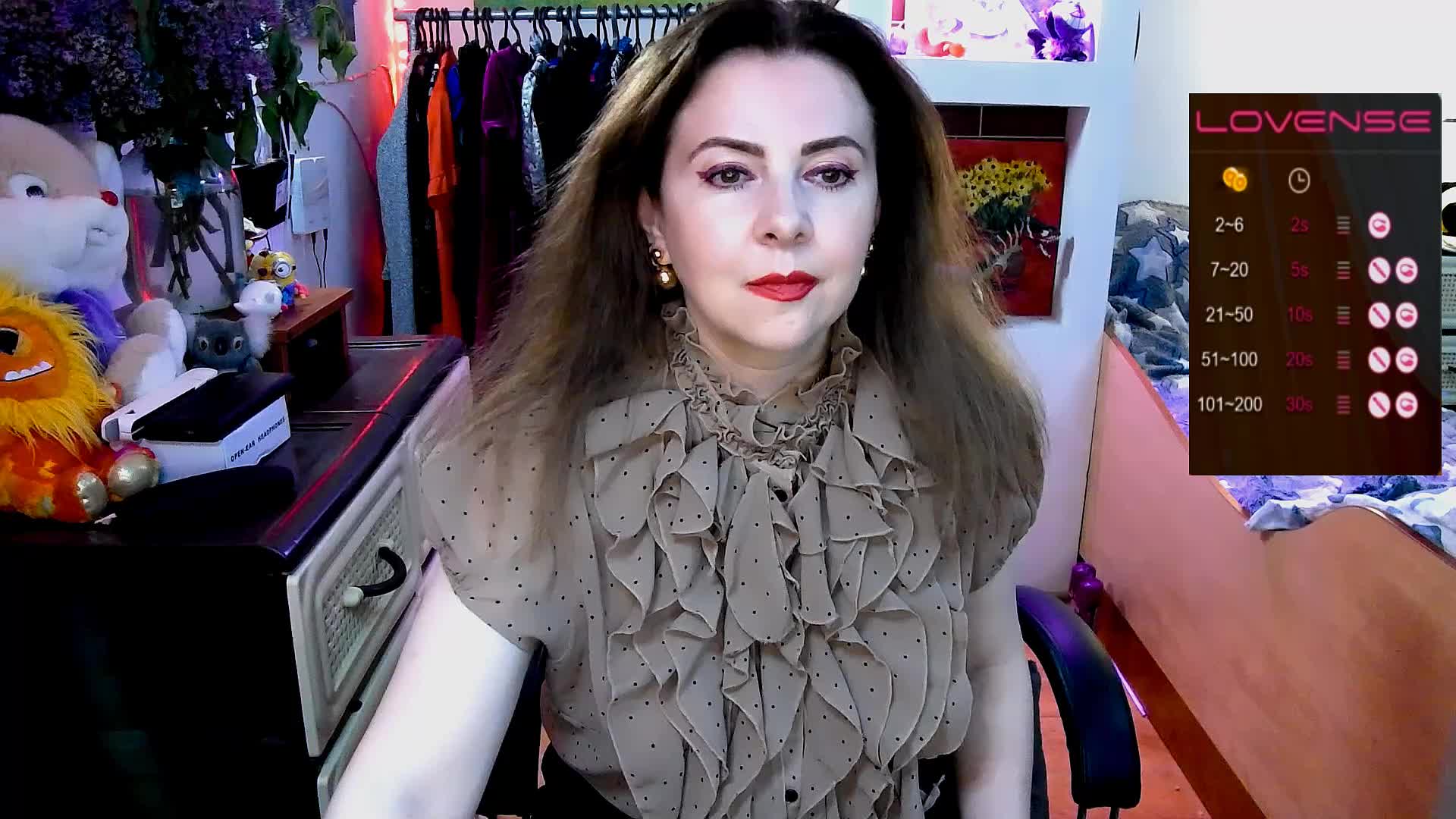 Delicecatmyau Cam Show Recorded 2025-05-10