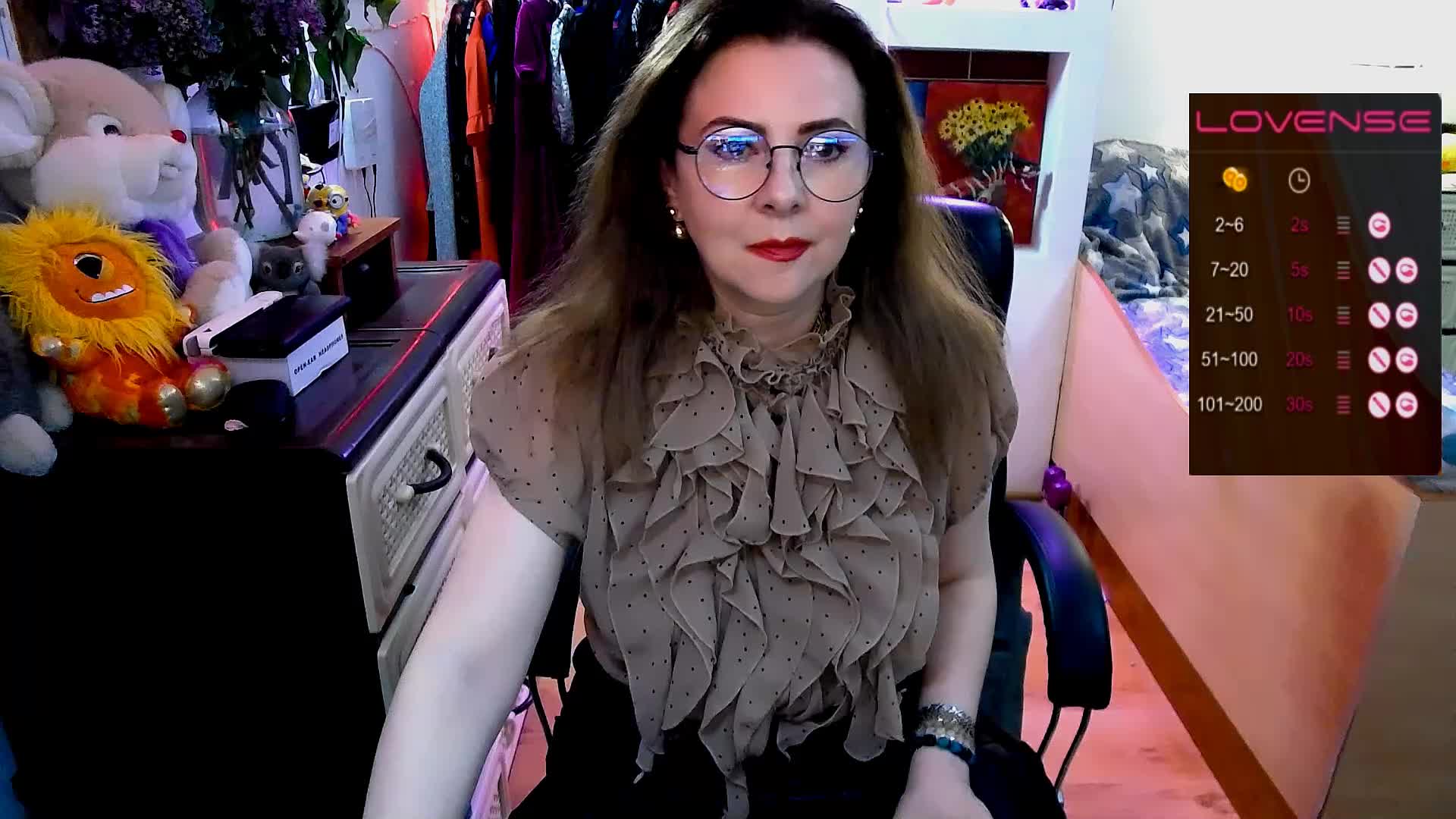 Delicecatmyau Cam Show Recorded 2025-05-10