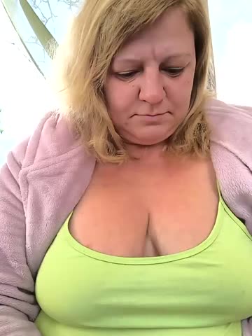 Jusichka Cam Show Recorded 2025-05-10