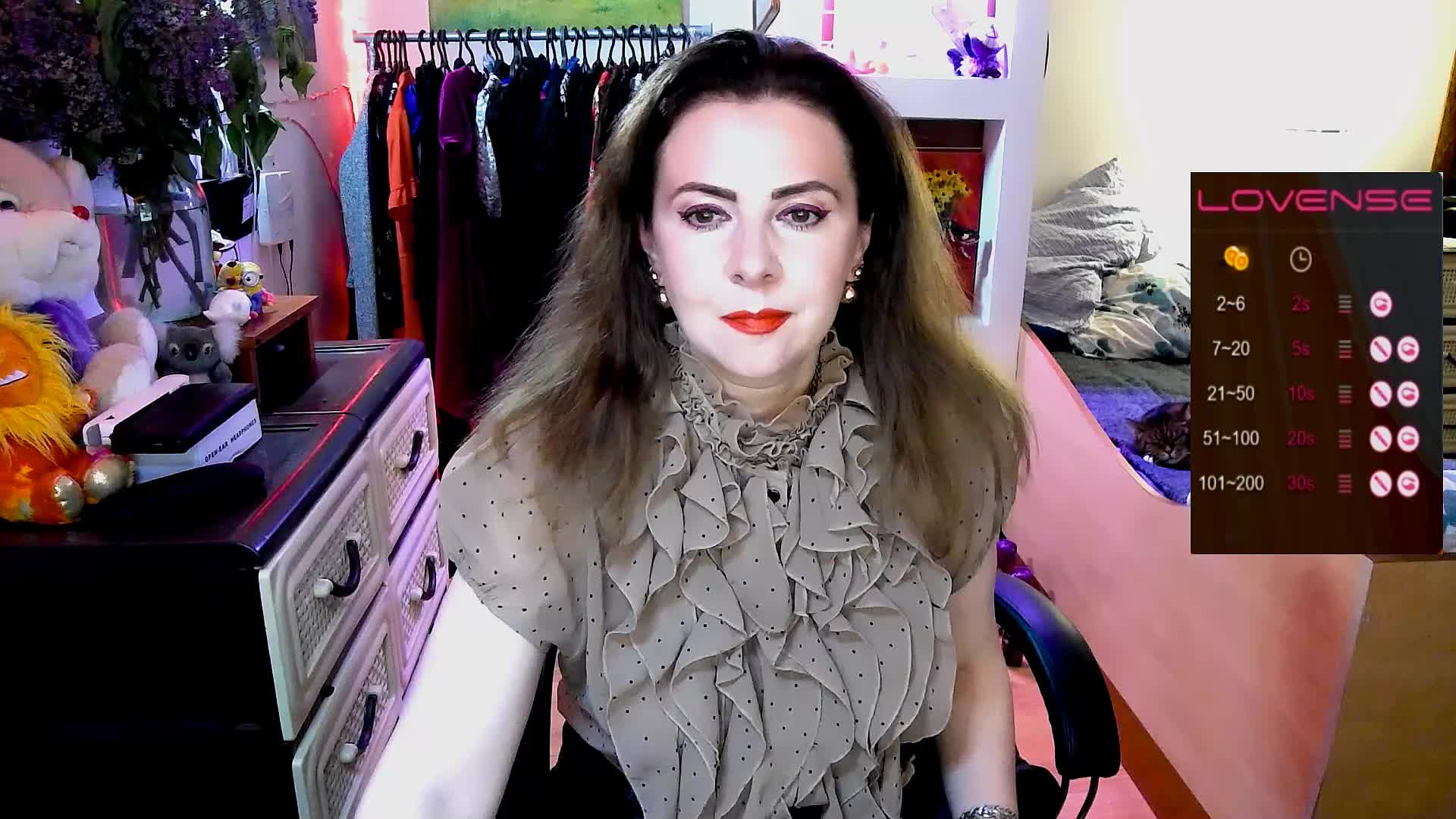 Delicecatmyau Cam Show Recorded 2025-05-10
