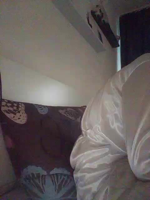 __COVID-19__ Cam Show Recorded 2025-05-10